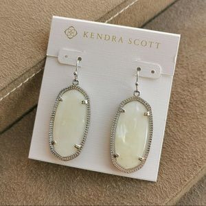 Kendra Scott Elle ivory pearl silver earrings